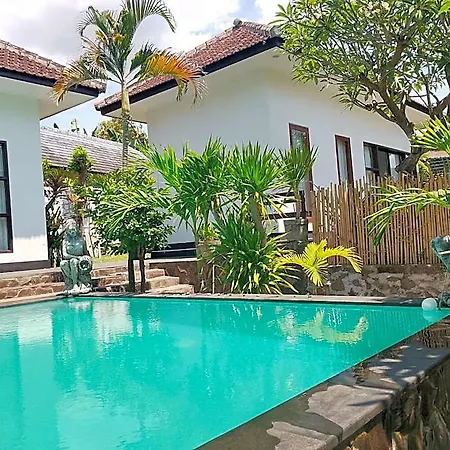 Lovina Villa Cinta